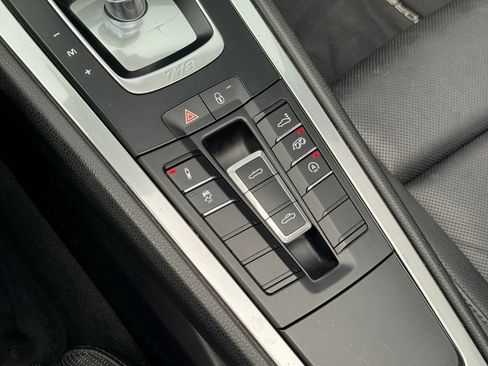 Used 2018 Porsche 718 Boxster GTS image 76