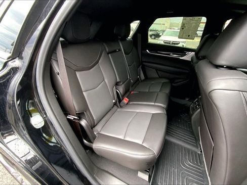 Used 2024 Cadillac XT5 Premium Luxury image 27