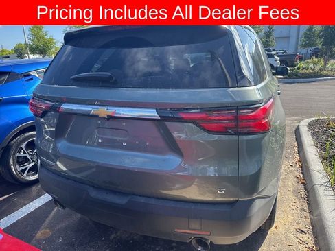 Used 2023 Chevrolet Traverse LT FWD image 5