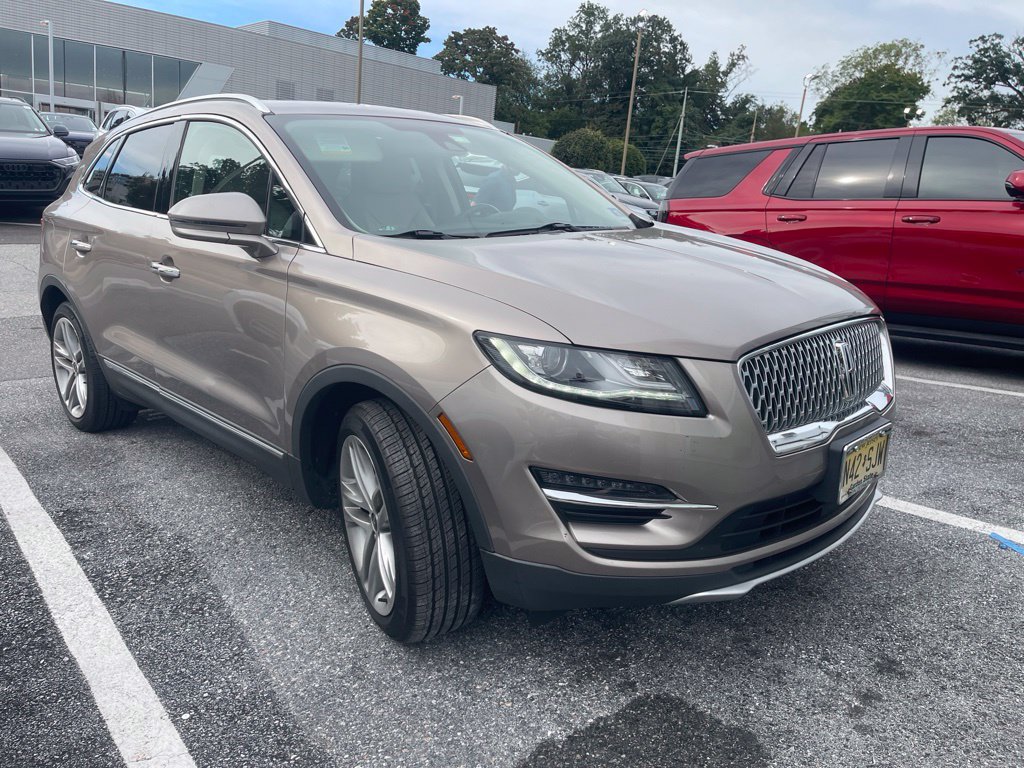 Used 2019 Lincoln MKC Reserve w/ MKC Climate Package AWD/4WD image 1
