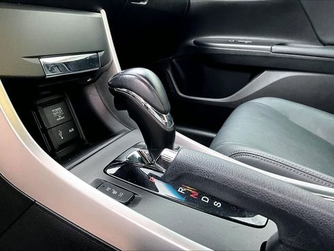 Used 2015 Honda Accord EX-L image 17