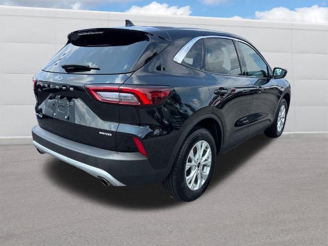 Used 2024 Ford Escape Active AWD/4WD image 5