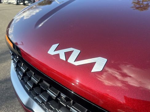 New 2026 Kia Carnival SX image 16