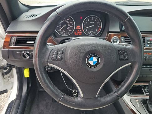Used 2013 BMW 328i Convertible RWD image 13