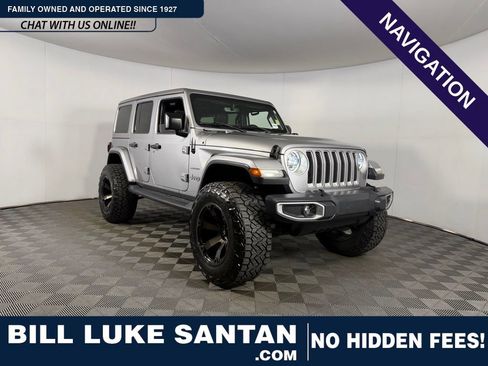 Used 2018 Jeep Wrangler Unlimited Sahara image 1