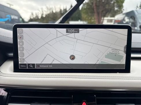 Used 2024 Genesis G70 2.5T image 24