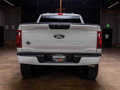 Used 2026 Ford F150 XLT w/ XLT Black Appearance Package AWD/4WD image 8