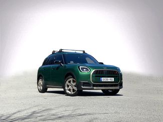 Certified 2025 MINI Cooper Countryman S video 2