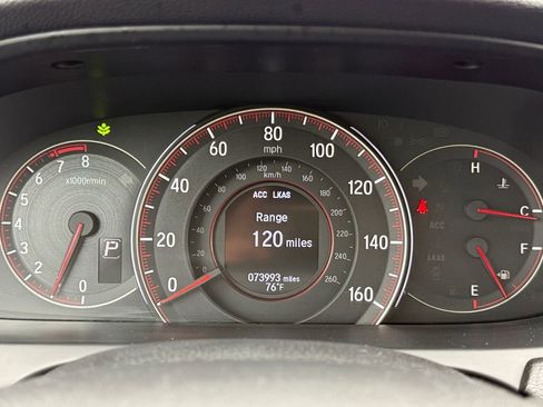 Used 2016 Honda Accord Sport image 13