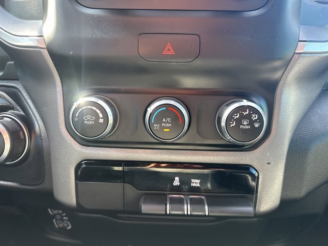 Used 2022 RAM 1500 Big Horn AWD/4WD image 32
