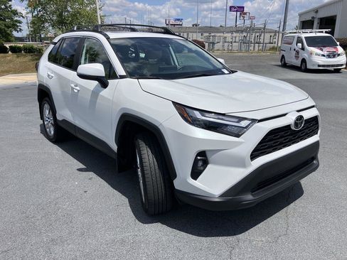 Used 2024 Toyota RAV4 XLE Premium FWD image 7