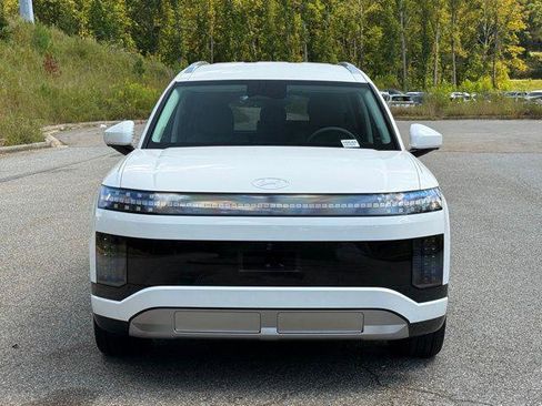 New 2026 Hyundai Ioniq 9 SEL image 9