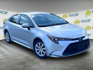 Used 2022 Toyota Corolla LE FWD video 1