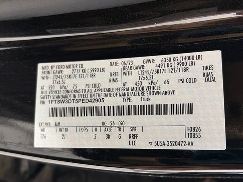 Used 2023 Ford F350 XLT w/ Camper Package AWD/4WD image 9