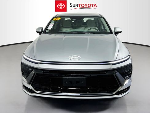 Used 2025 Hyundai Sonata SEL FWD image 10