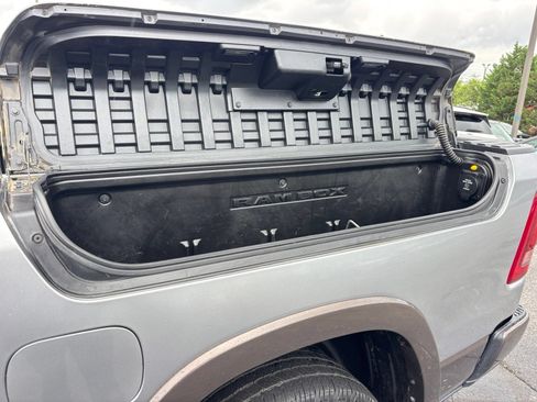 Used 2021 RAM 1500 Limited AWD/4WD image 14