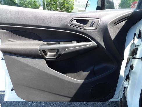 Used 2015 Ford Transit Connect XL FWD image 24