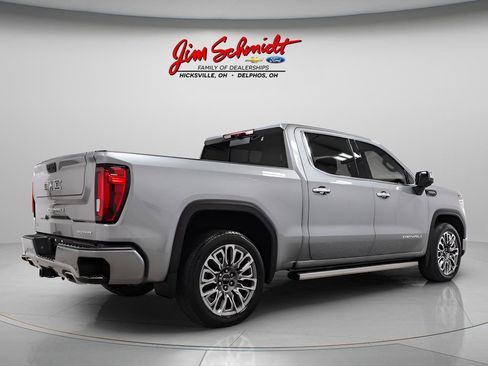 Used 2025 GMC Sierra 1500 Denali Ultimate image 6