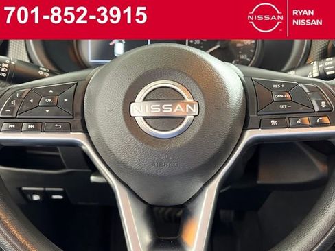 Certified 2023 Nissan Kicks SV image 16