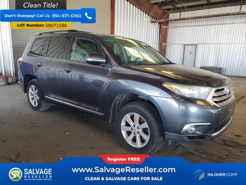 Used 2011 Toyota Highlander SE w/ Tow Pkg AWD/4WD image 5