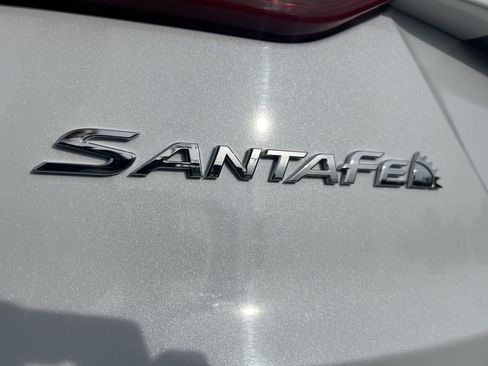 Used 2018 Hyundai Santa Fe Sport w/ 2.4L Value Package 02 AWD/4WD image 23