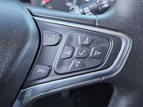 Used 2018 Chevrolet Equinox LT image 22