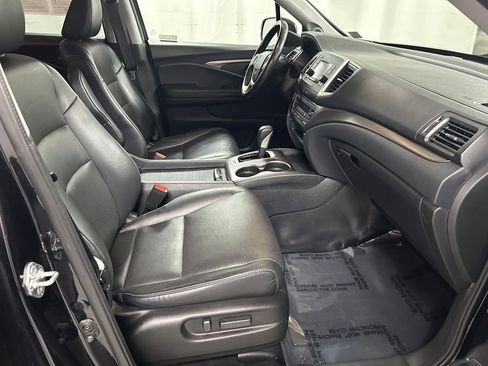 Used 2019 Honda Ridgeline RTL image 12