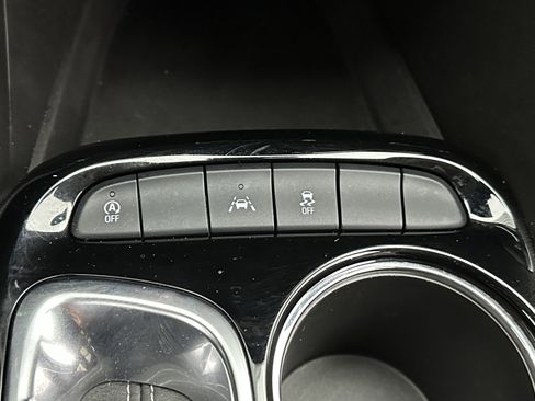 Used 2024 Buick Encore GX Preferred image 17