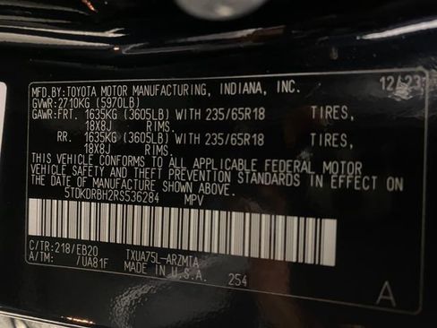 Certified 2024 Toyota Highlander XLE AWD/4WD image 27