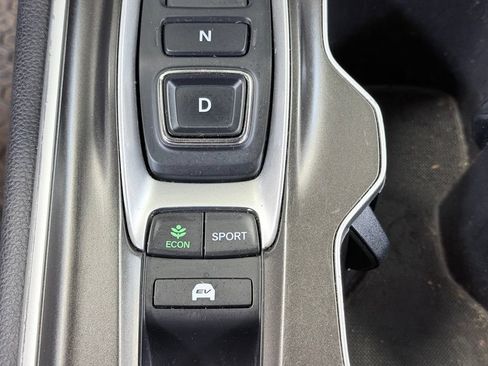Used 2021 Honda Accord Hybrid image 45
