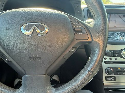 Used 2013 INFINITI G37 x Sedan w/ Premium Pkg AWD/4WD image 19