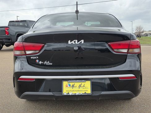 Used 2022 Kia Rio S w/ Technology Package image 6