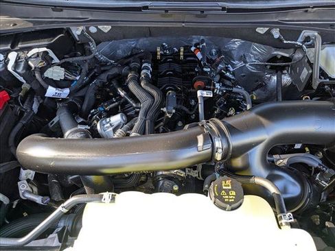 New 2025 Ford Expedition Platinum w/ Stealth Performance Package image 15