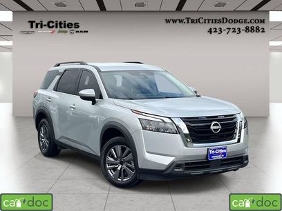 Used 2025 Nissan Pathfinder SV