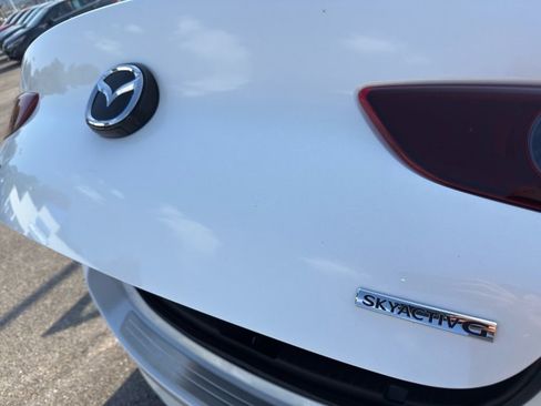 Used 2023 MAZDA MAZDA3 s image 36