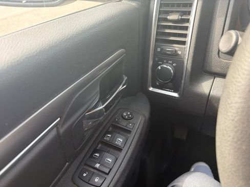 Used 2022 RAM 1500 Warlock AWD/4WD image 16