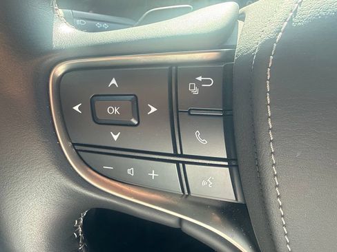 Certified 2023 Lexus LS 500 w/ Interior Upgrade Package RWD image 19