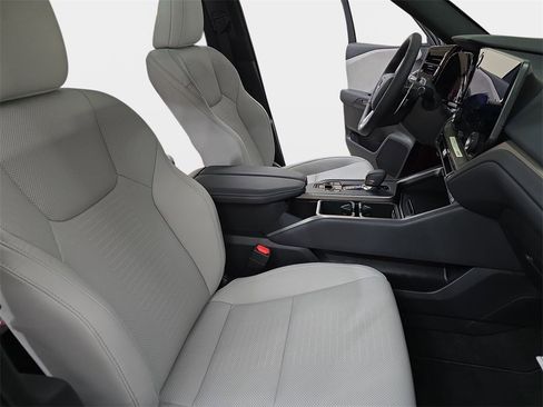 New 2026 Lexus TX 350 AWD image 10