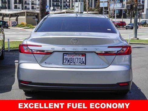 Used 2026 Toyota Camry LE FWD image 5