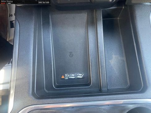 Used 2020 GMC Sierra 1500 AT4 w/ AT4 Premium Package AWD/4WD image 33