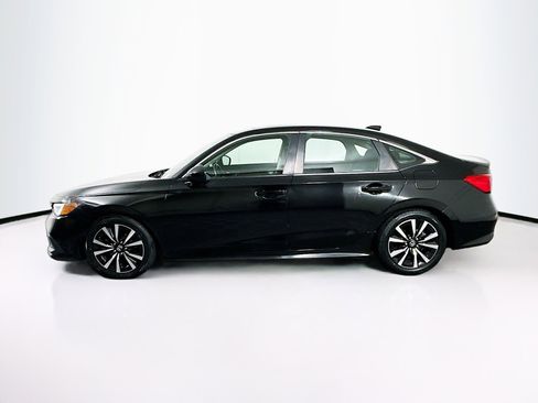 Used 2022 Honda Civic EX image 4