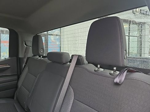 Used 2025 Chevrolet Silverado 1500 LT image 96