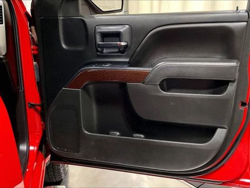 Used 2015 GMC Sierra 1500 SLE w/ SLE Value Package AWD/4WD image 24