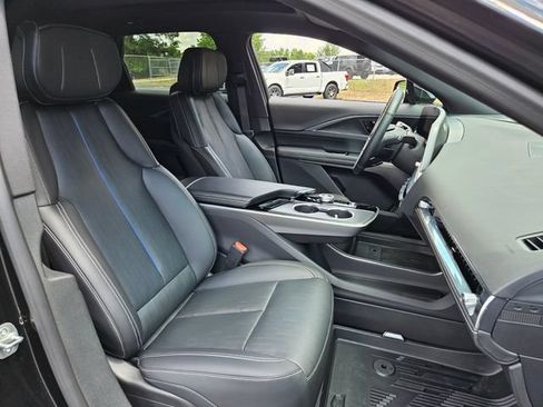 Certified 2025 Cadillac Lyriq Luxury RWD image 20
