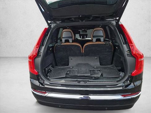 Used 2023 Volvo XC90 B6 Plus w/ Protection Package Premier AWD/4WD image 6