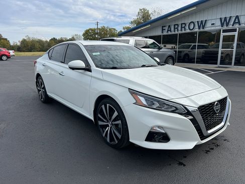 Used 2021 Nissan Altima 2.5 Platinum image 4