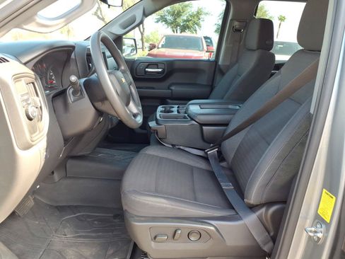 Used 2024 Chevrolet Silverado 1500 Custom w/ Turbomax Blackout Package RWD image 15
