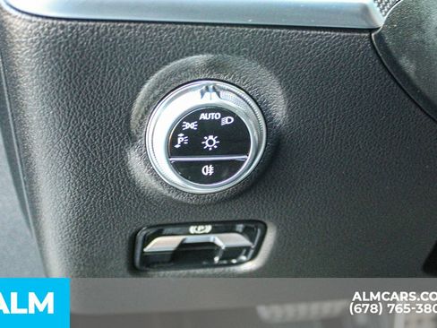 Used 2024 Mercedes-Benz C 43 AMG 4MATIC Sedan image 31