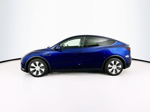 Used 2024 Tesla Model Y Long Range AWD/4WD image 4