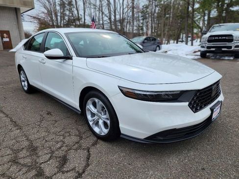 Used 2024 Honda Accord LX image 7